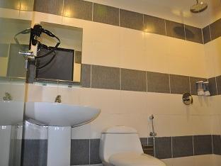 Mcity Inn Miri Bagian luar foto